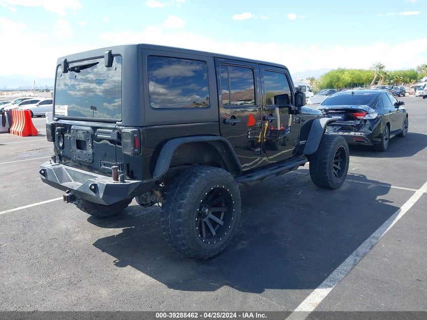 2013 JEEP WRANGLER UNLIMITED SPORT - 1C4BJWDG2DL524786