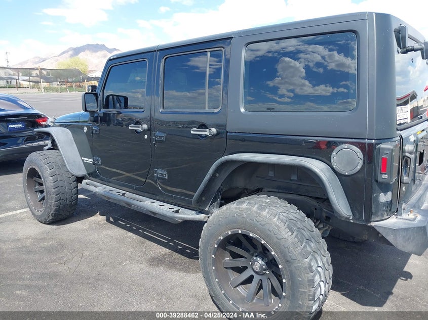 2013 JEEP WRANGLER UNLIMITED SPORT - 1C4BJWDG2DL524786