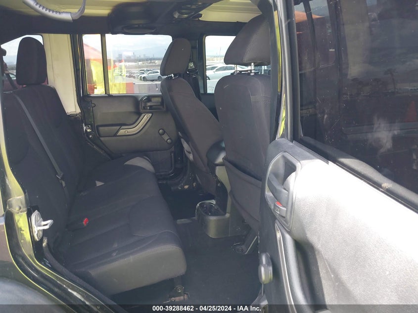 2013 JEEP WRANGLER UNLIMITED SPORT - 1C4BJWDG2DL524786