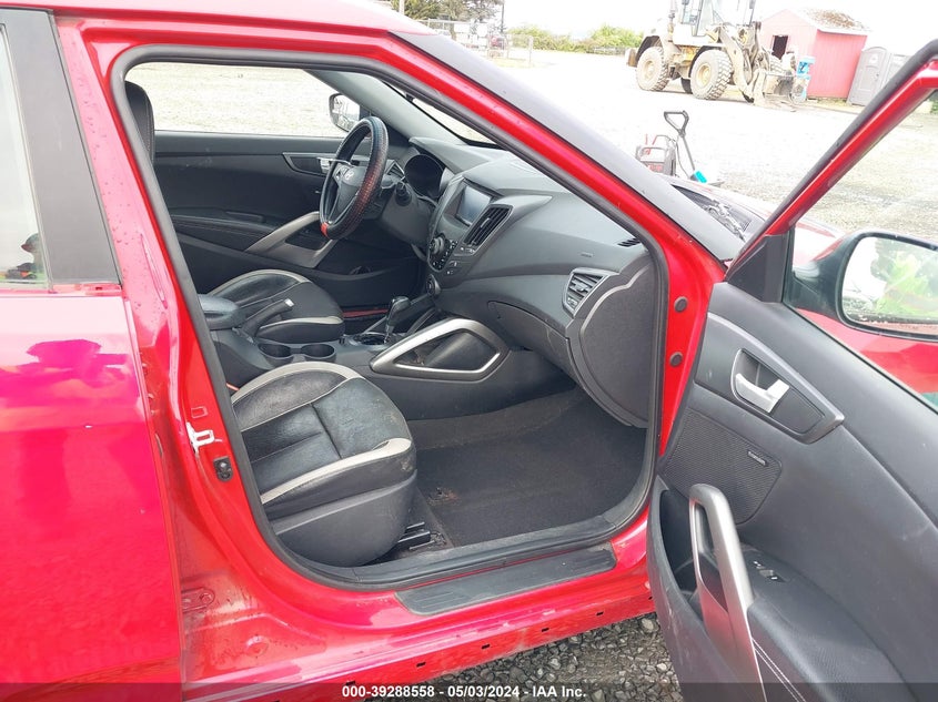 2014 Hyundai Veloster Turbo W/Black VIN: KMHTC6AE5EU196319 Lot: 39288558