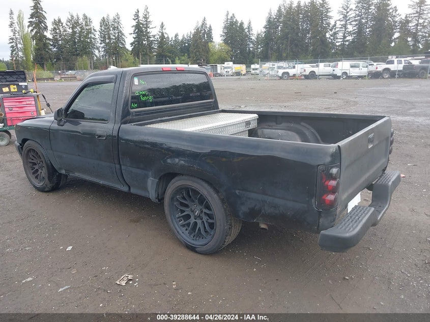 1992 Toyota Pickup 1/2 Ton Short Whlbase Stb VIN: 4TARN81A1NZ041296 Lot: 39288644