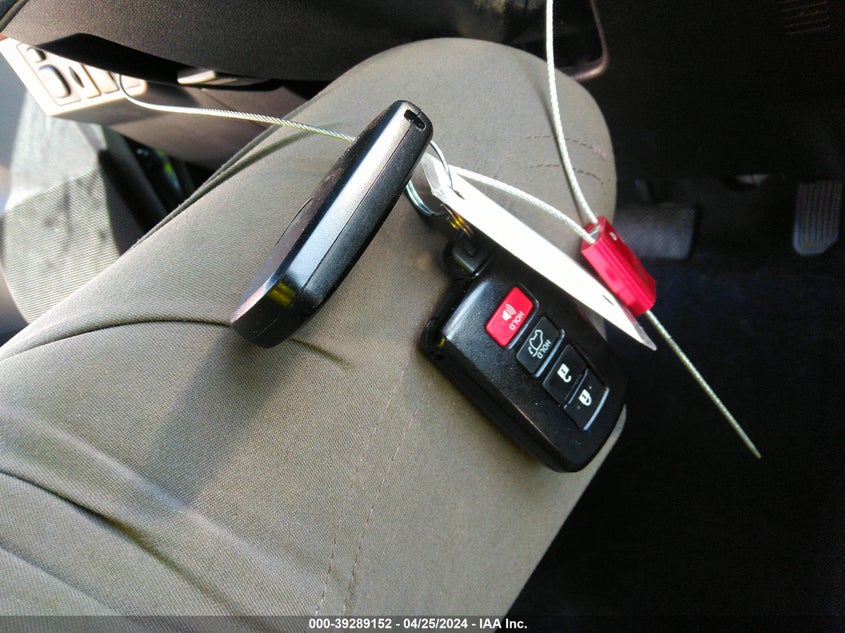 2015 TOYOTA RAV4 LIMITED - JTMDFREV2FD101339