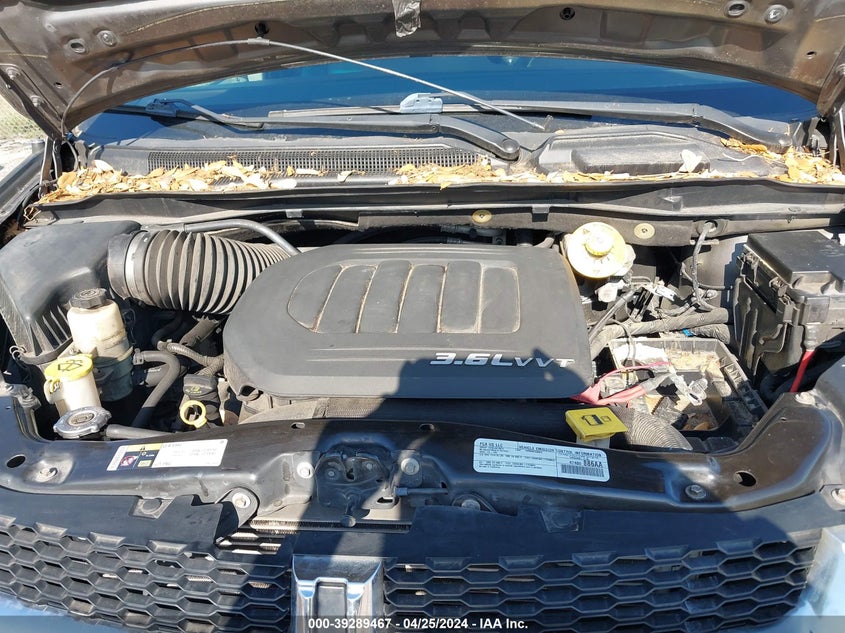 VIN 2C4RDGCG4HR548758 2017 DODGE GRAND CARAVAN SXT