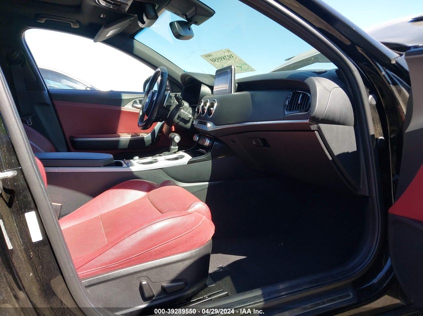 2018 Kia Stinger Gt1 VIN: KNAE45LC6J6011268 Lot: 39289550