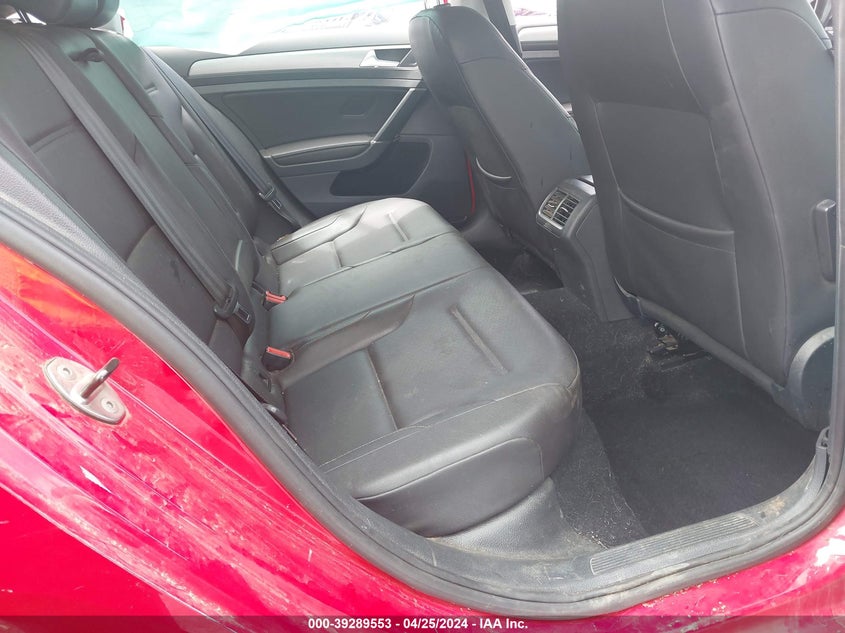 2015 VOLKSWAGEN GOLF SPORTWAGEN TDI S 4-DOOR - 3VWFA7AU6FM519302