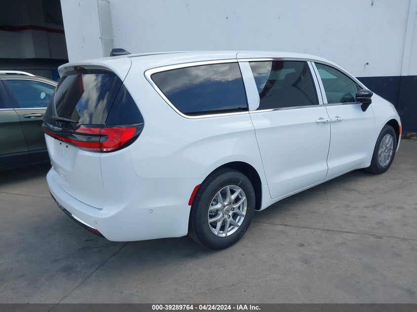 2024 CHRYSLER PACIFICA TOURING L - 2C4RC1BG6RR145786