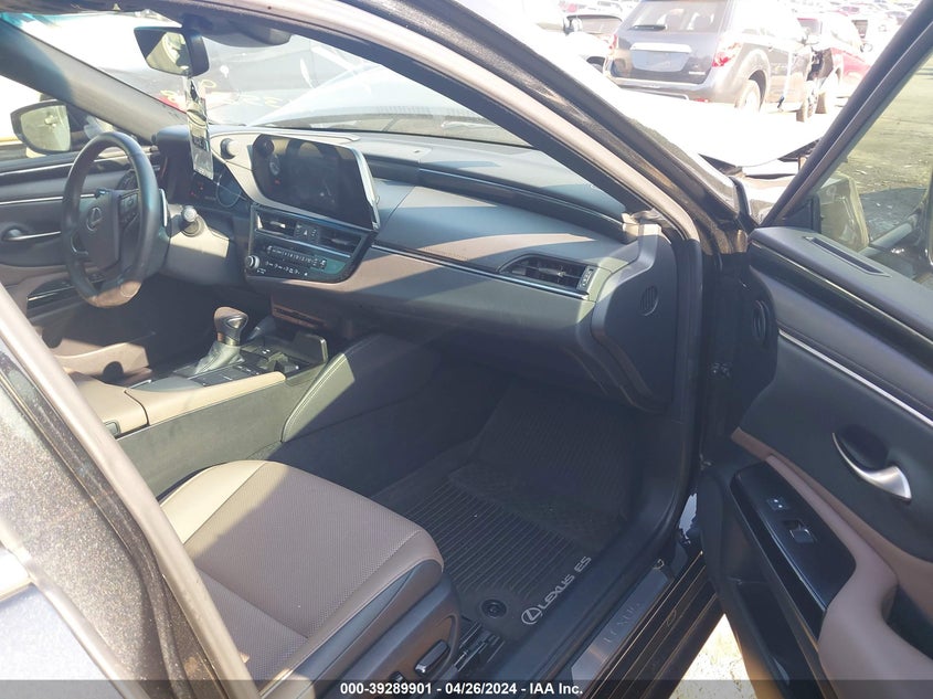 VIN 58ACZ1B10NU135238 2022 LEXUS ES 350
