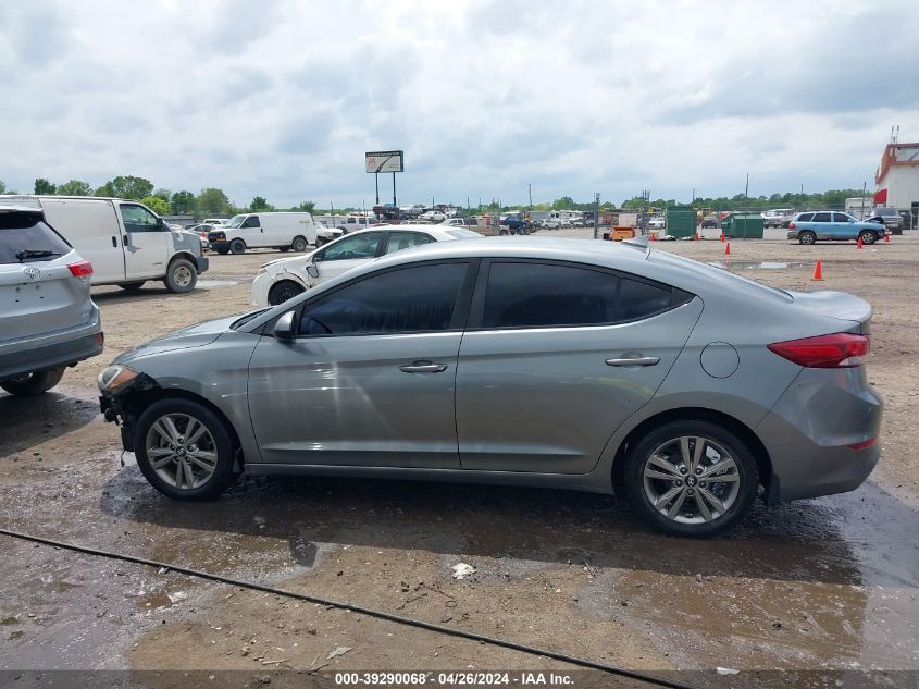 2017 Hyundai Elantra Se/Value/Limited VIN: KMHD84LF4HU196557 Lot: 39290068