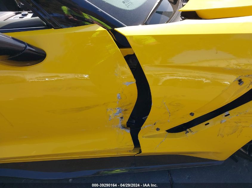 2015 Chevrolet Corvette - 1G1YU2D67F5603369