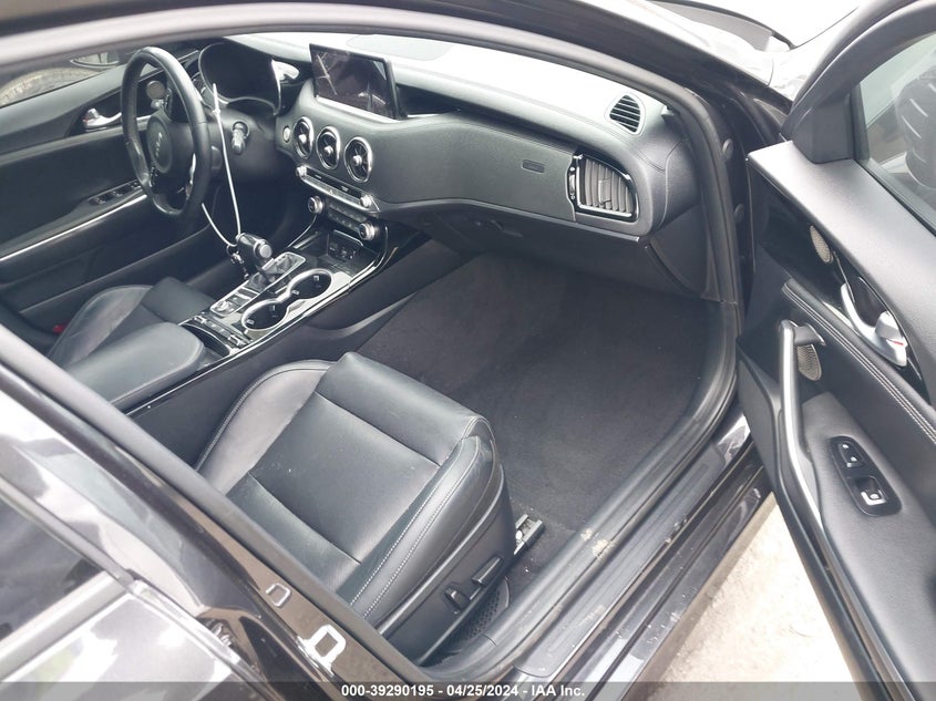 2022 Kia Stinger Gt-Line VIN: KNAE35LD5N6101187 Lot: 39290195