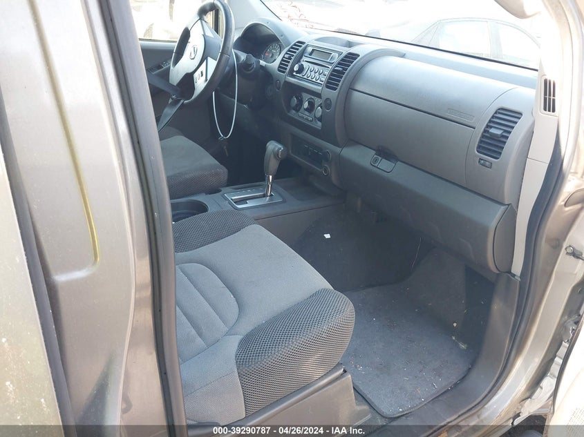 2007 Nissan Xterra S VIN: 5N1AN08U37C504978 Lot: 39290787