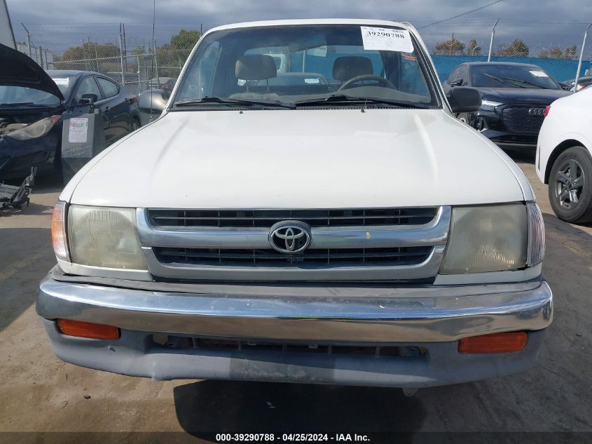 2000 Toyota Tacoma VIN: 4TAVL52N7YZ599842 Lot: 39290788