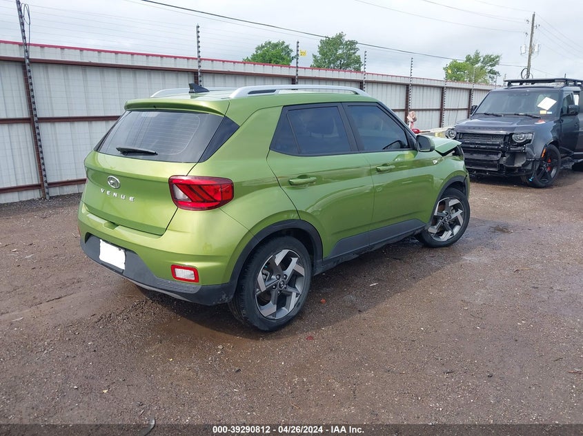 2022 Hyundai Venue Sel VIN: KMHRC8A35NU165866 Lot: 39290812