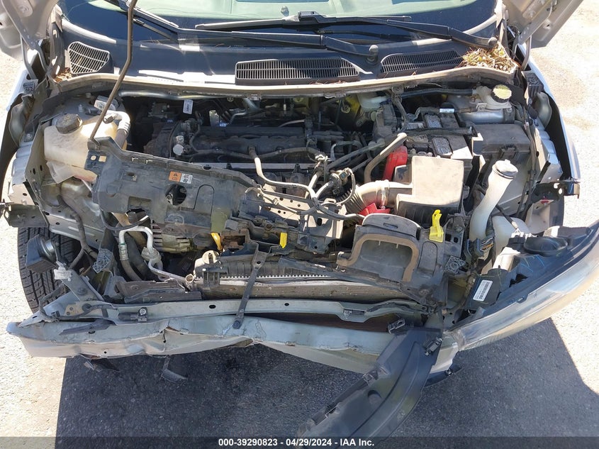 VIN 3FADP4EJ2KM166130 2019 FORD FIESTA SE