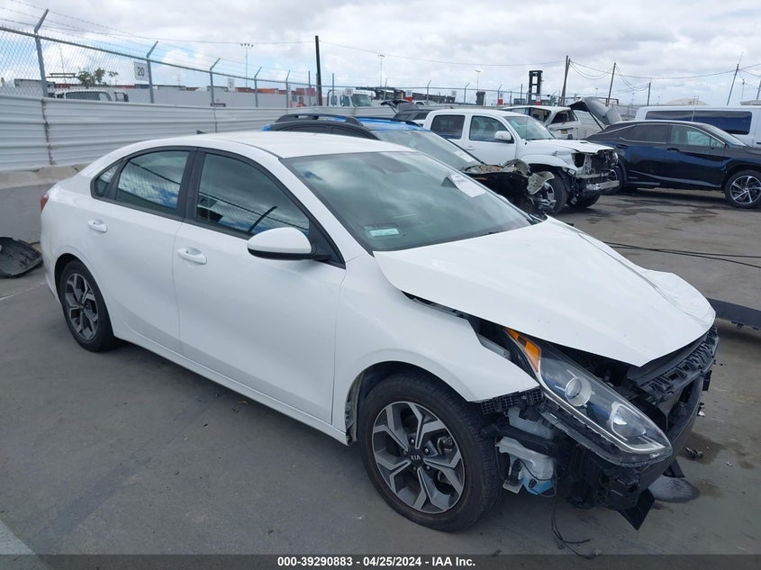 VIN 3KPF24AD5KE066437 2019 KIA FORTE LXS