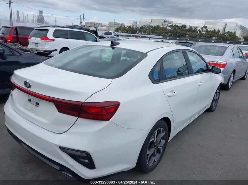 VIN 3KPF24AD5KE066437 2019 KIA FORTE LXS