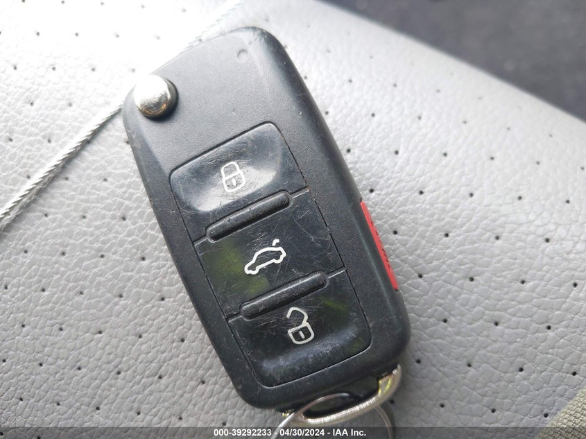 2014 VOLKSWAGEN JETTA HYBRID SE 3VW637AJ5EM283773