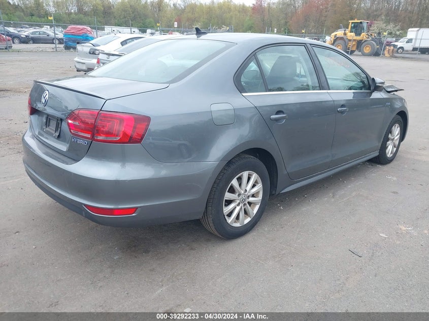 2014 VOLKSWAGEN JETTA HYBRID SE 3VW637AJ5EM283773