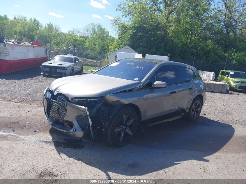 2023 BMW Ix xDrive50 VIN: WB523CF04PCL86516 Lot: 39293036