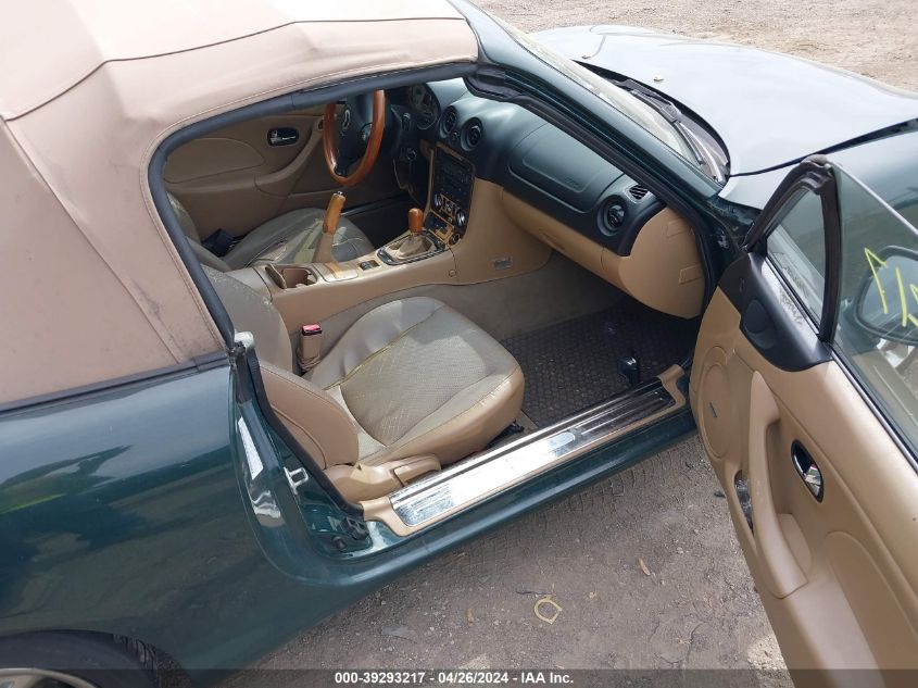 2001 Mazda Mx-5 Miata Ls/Special Edition VIN: JM1NB353710214442 Lot: 39293217