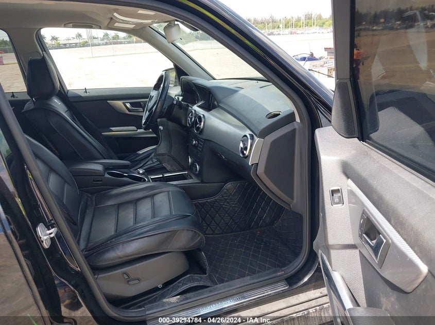 2014 Mercedes-Benz Glk 350 4Matic VIN: WDCGG8JB0EG330884 Lot: 39294784