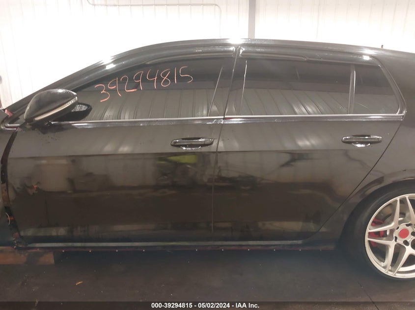 2016 VOLKSWAGEN GOLF GTI AUTOBAHN W/PERFORMANCE PACKAGE 4-DOOR - 3VW547AU3GM008456