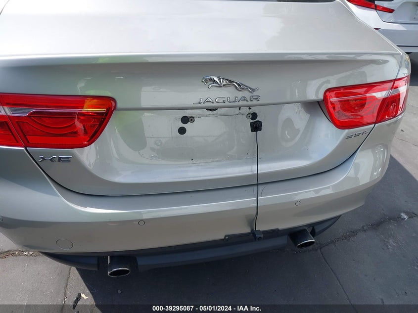 2017 JAGUAR XE 35T PREMIUM - SAJAD4BV1HCP11596