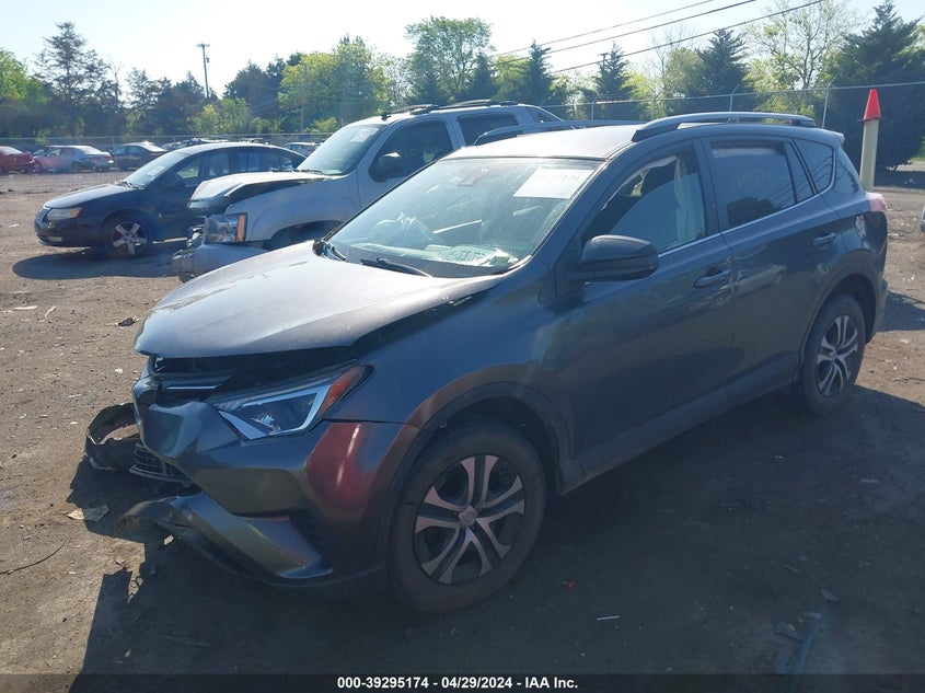 VIN JTMBFREV7HJ125129 2017 TOYOTA RAV4 LE