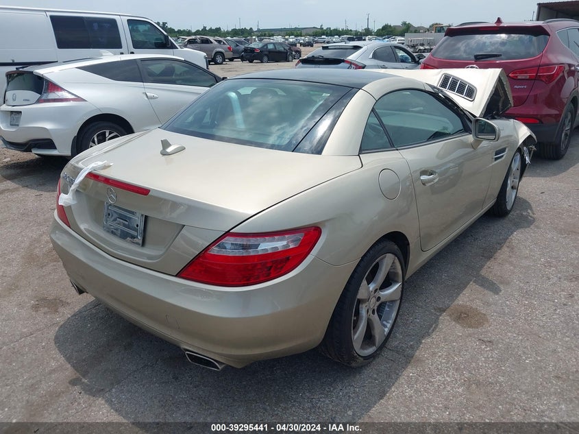 2012 Mercedes-Benz Slk 350 VIN: WDDPK5HAXCF041343 Lot: 39295441