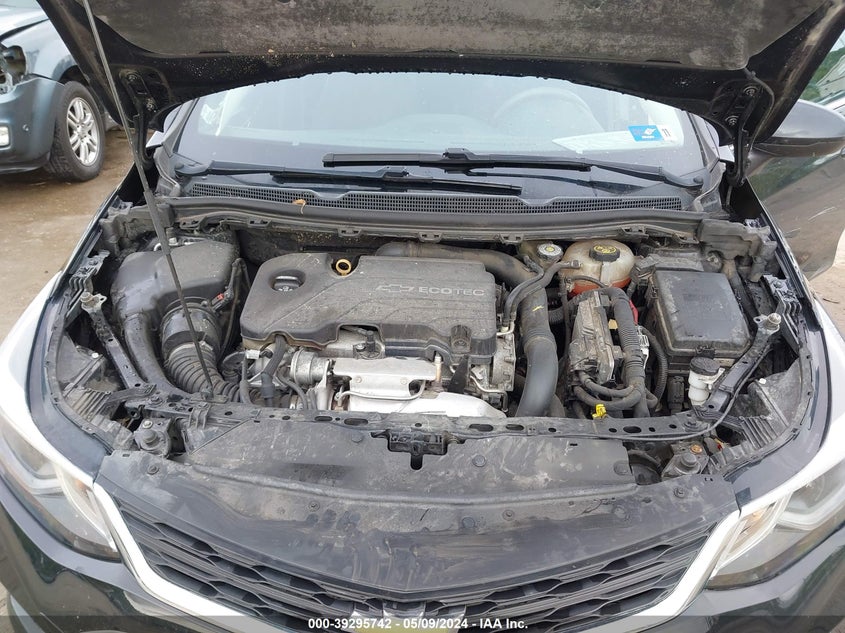 2017 CHEVROLET CRUZE LT AUTO - 1G1BE5SM9H7195096