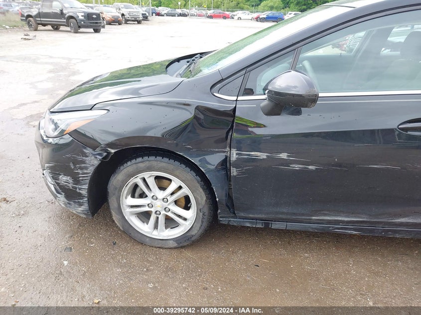 2017 CHEVROLET CRUZE LT AUTO - 1G1BE5SM9H7195096