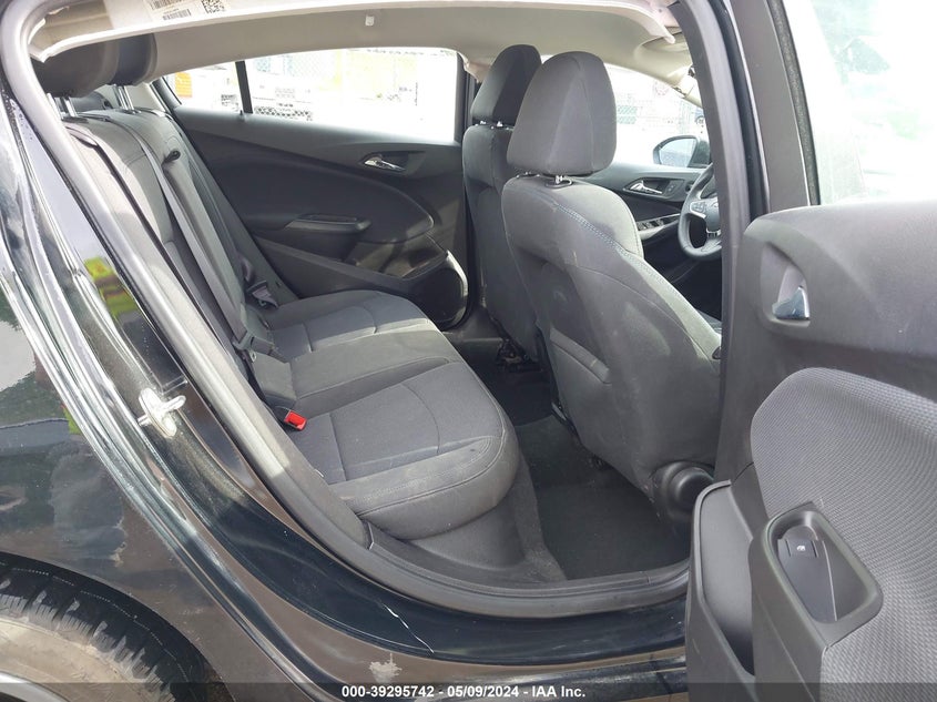 2017 CHEVROLET CRUZE LT AUTO - 1G1BE5SM9H7195096