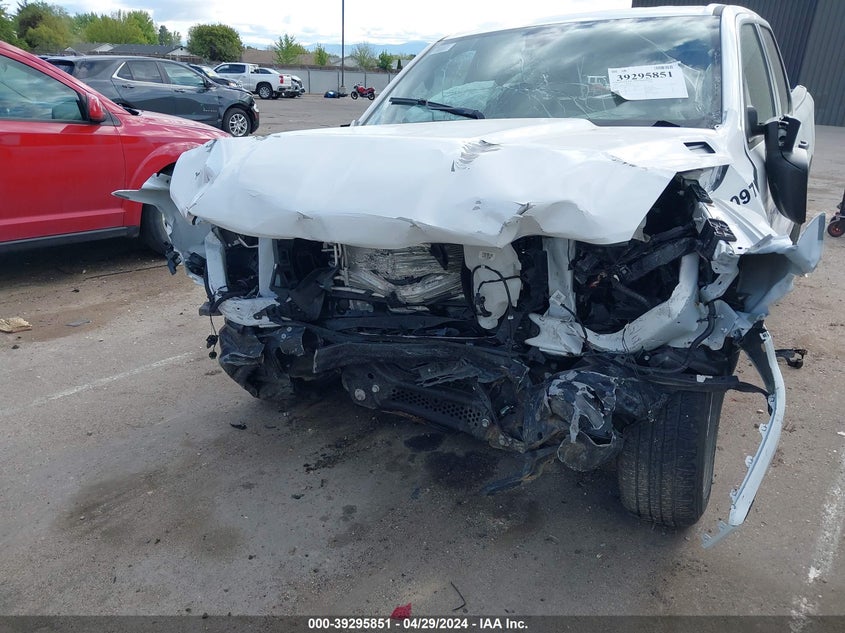 2022 RAM 1500 TRADESMAN QUAD CAB 4X4 6'4 BOX - 1C6RRFCG2NN437069