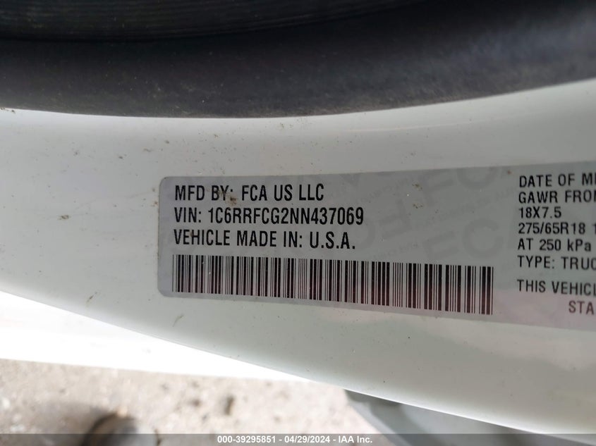 2022 RAM 1500 TRADESMAN QUAD CAB 4X4 6'4 BOX - 1C6RRFCG2NN437069