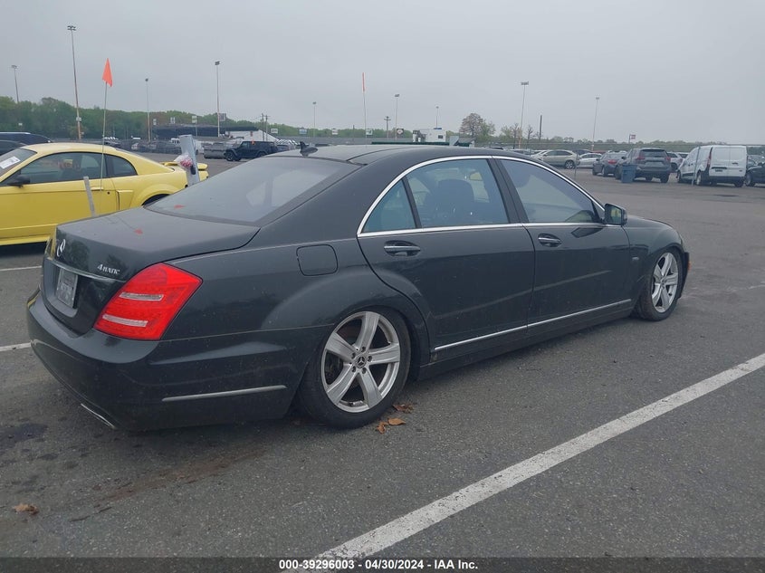 2012 Mercedes-Benz S 550 4Matic VIN: WDDNG9EB2CA480451 Lot: 39296003