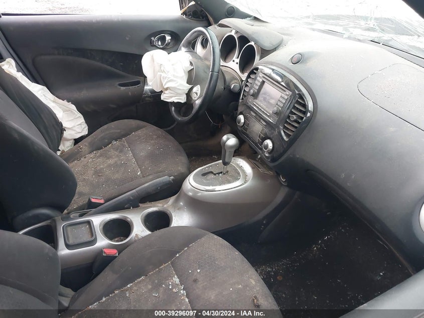 2011 Nissan Juke Sv VIN: JN8AF5MV2BT010296 Lot: 39296097