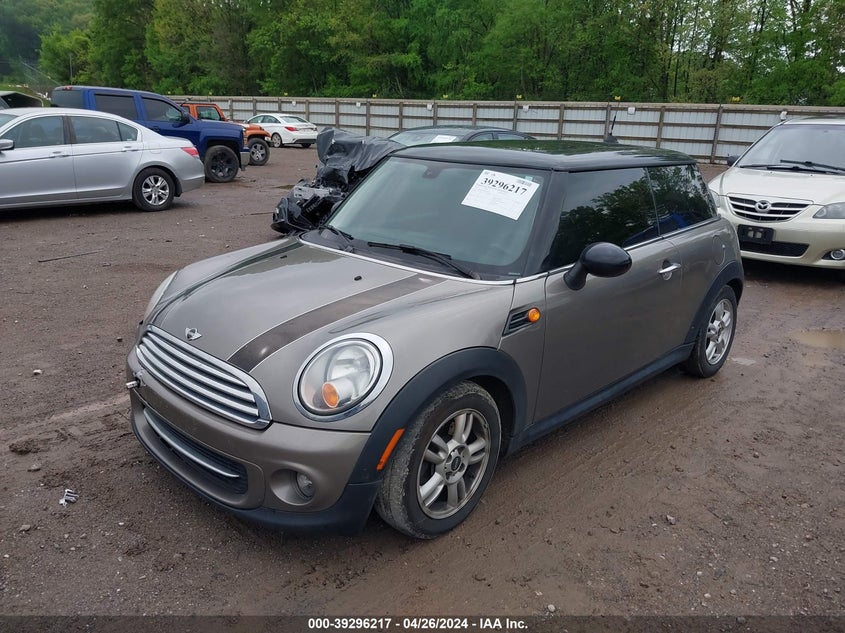 2013 Mini Hardtop Cooper VIN: WMWSU3C52DT691040 Lot: 39296217