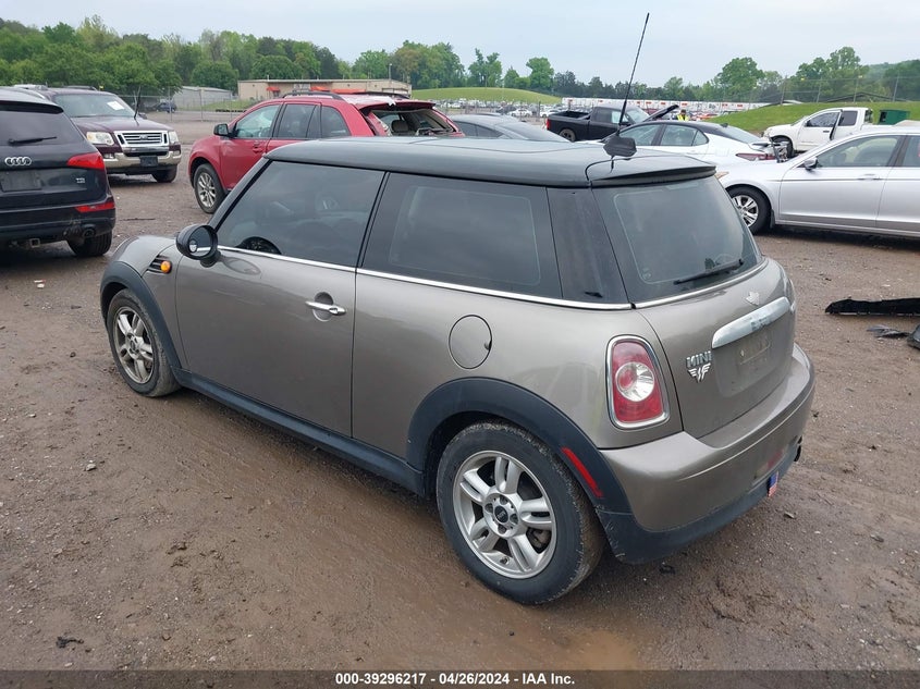 2013 Mini Hardtop Cooper VIN: WMWSU3C52DT691040 Lot: 39296217