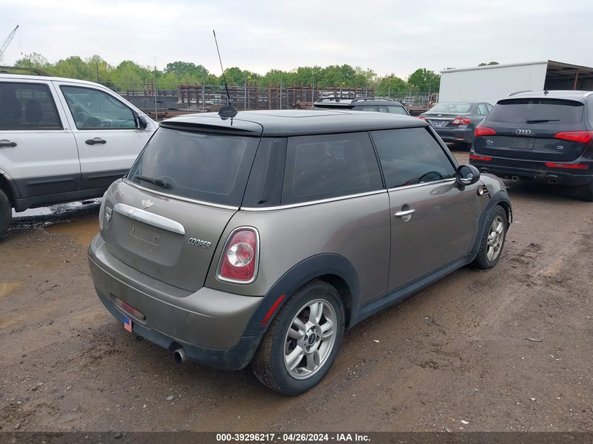 2013 Mini Hardtop Cooper VIN: WMWSU3C52DT691040 Lot: 39296217