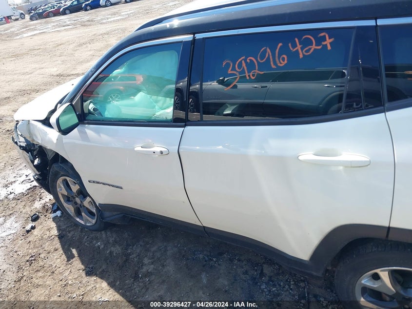 VIN 3C4NJDCB6KT674876 2019 JEEP COMPASS LIMITED 4X4
