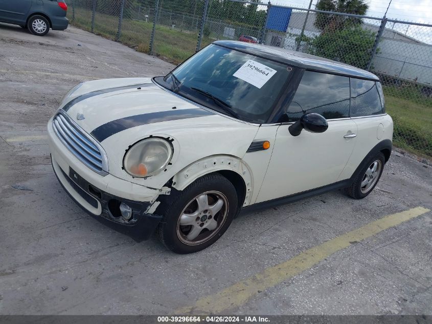 WMWMF33519TU69700 | 2009 MINI COOPER