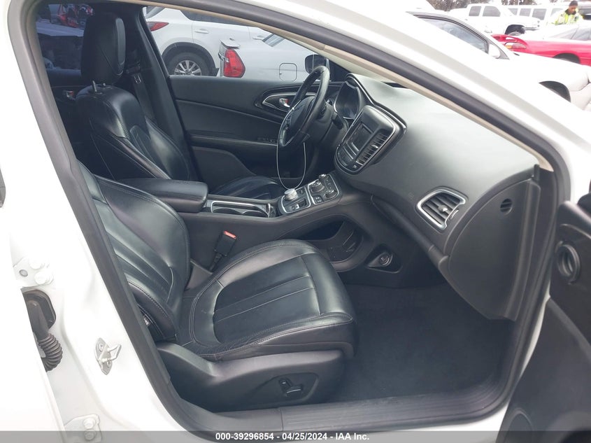 2015 CHRYSLER 200 C - 1C3CCCCBXFN739752