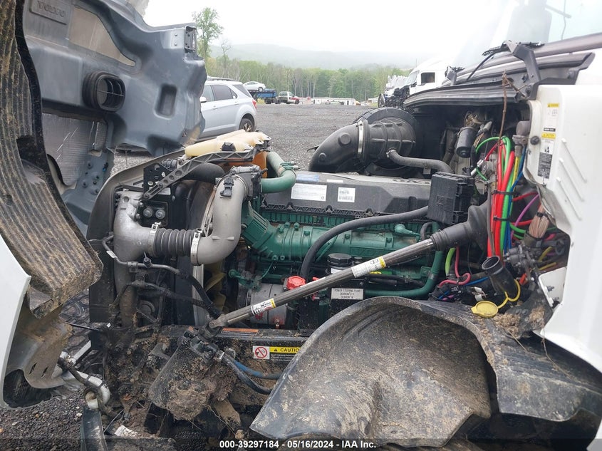 2020 Volvo Vnl Vnl VIN: 4V4NC9EH2LN228402 Lot: 39297184