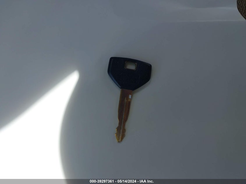 1994 Dodge Spirit VIN: 3B3AA46K0RT250406 Lot: 39297361