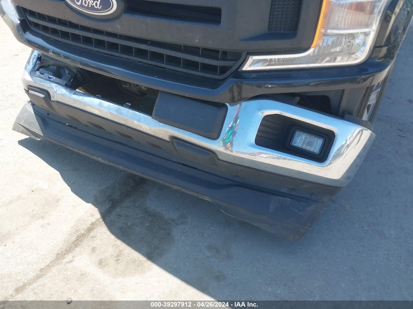 VIN 1FTMF1CB4JKG00187 2018 FORD F-150 XL