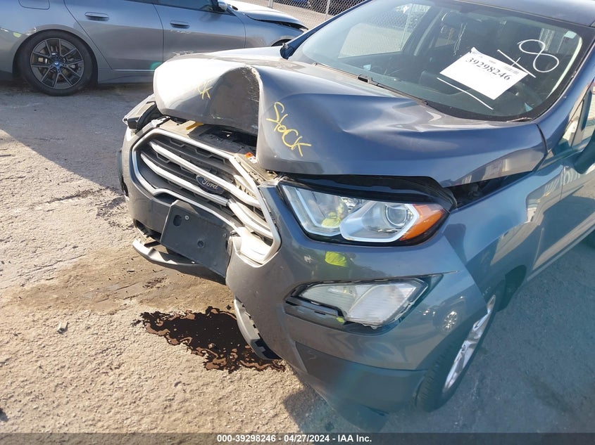 VIN MAJ3P1TE2JC211048 2018 FORD ECOSPORT SE