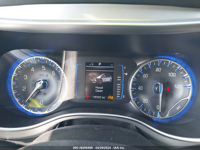 2018 CHRYSLER PACIFICA VIN: 2C4RC1BG1JR165089