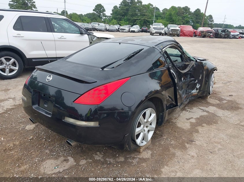 2005 Nissan 350Z VIN: JN1AZ34DX5M600553 Lot: 39298762