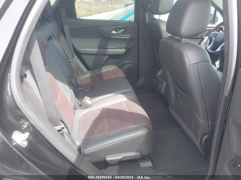 VIN 3GNKBJRS9KS604372 2019 CHEVROLET BLAZER RS