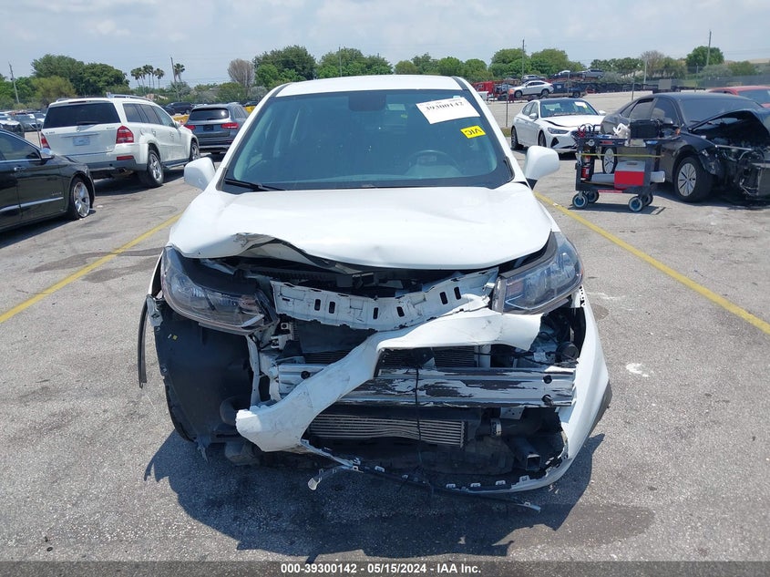 VIN KL7CJNSB8JB526191 2018 CHEVROLET TRAX LS